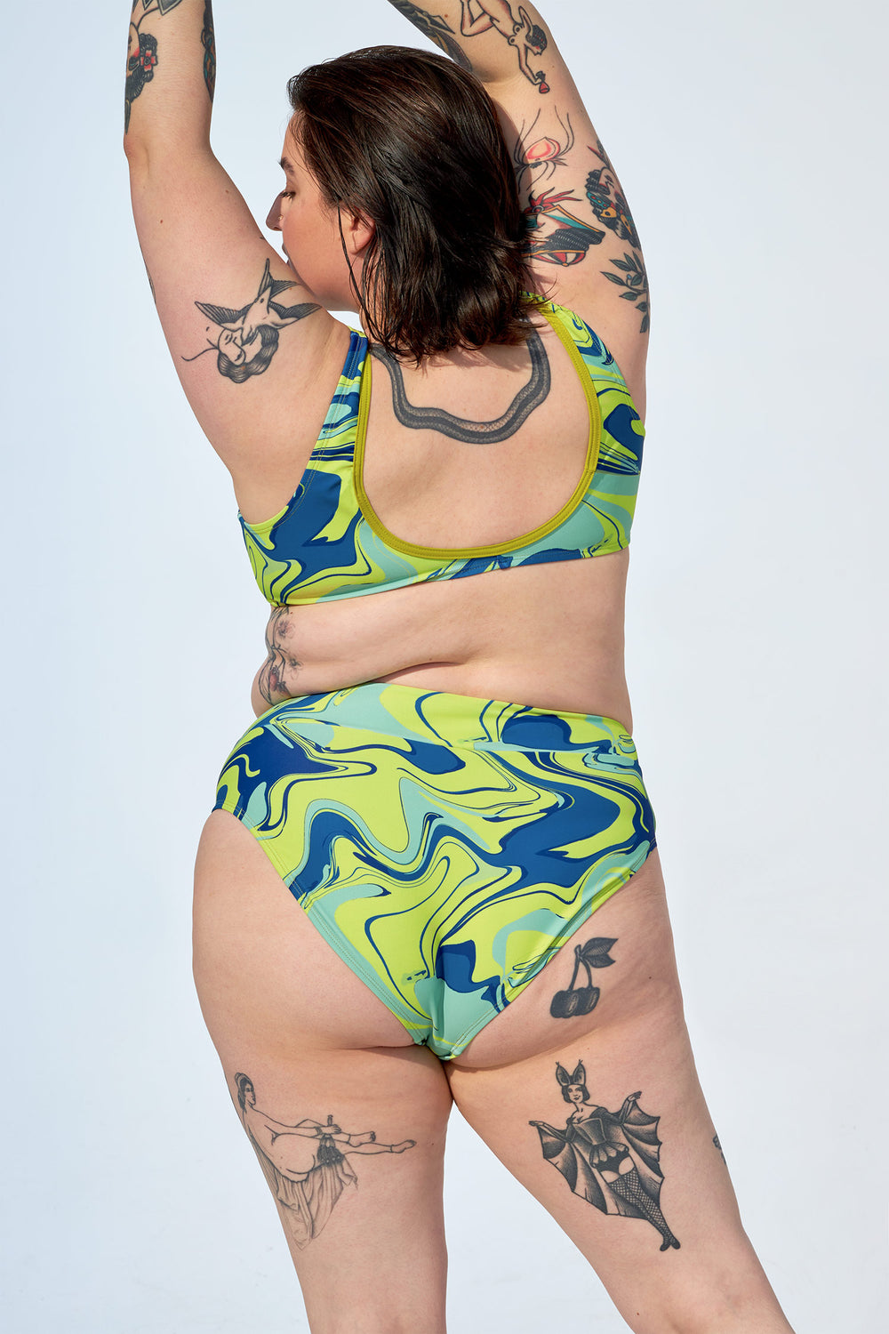 ANALIE – High waist bikini bottom in Green marble swirls print