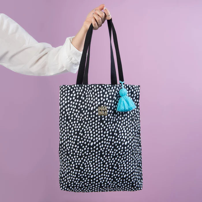 DORA NOLA - Tote bag - Freehand black & white